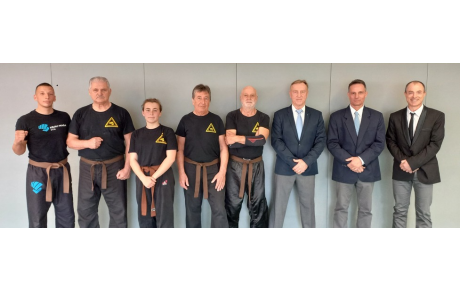KRAV MAGA : 5 NOUVELLES CEINTURES NOIRES !!!